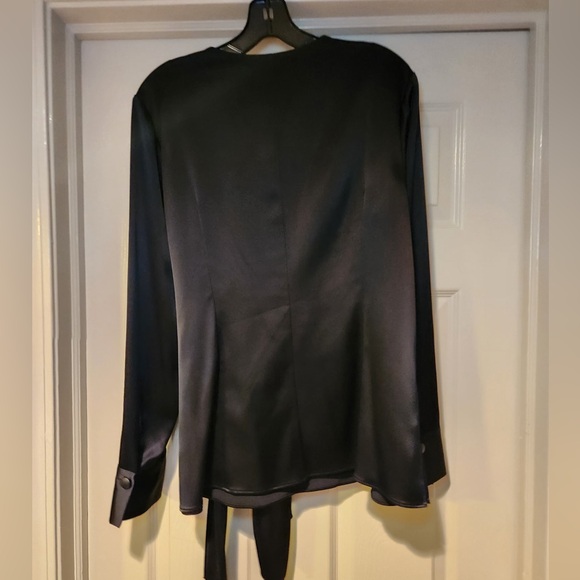 NWT Lafayette 148 New York Olivia Faux Wrap Blouse Satin Charmeuse Holiday Luxe - Picture 6 of 9